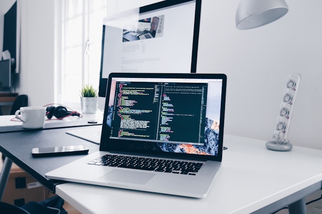 How Business Professionals Can Prepare for an AI-Driven Future